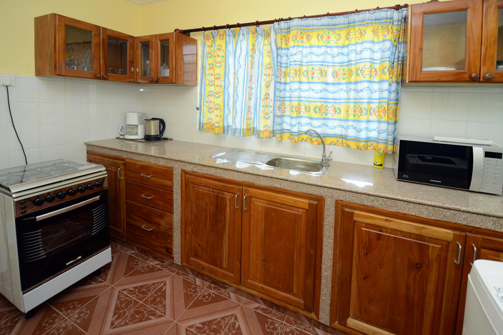 Le Relax Self Catering Apartment La Digue Szoba fotó