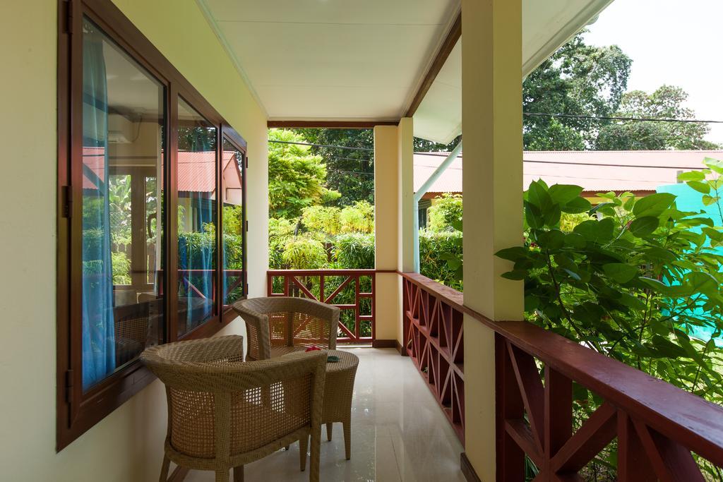 Le Relax Self Catering Apartment La Digue Kültér fotó