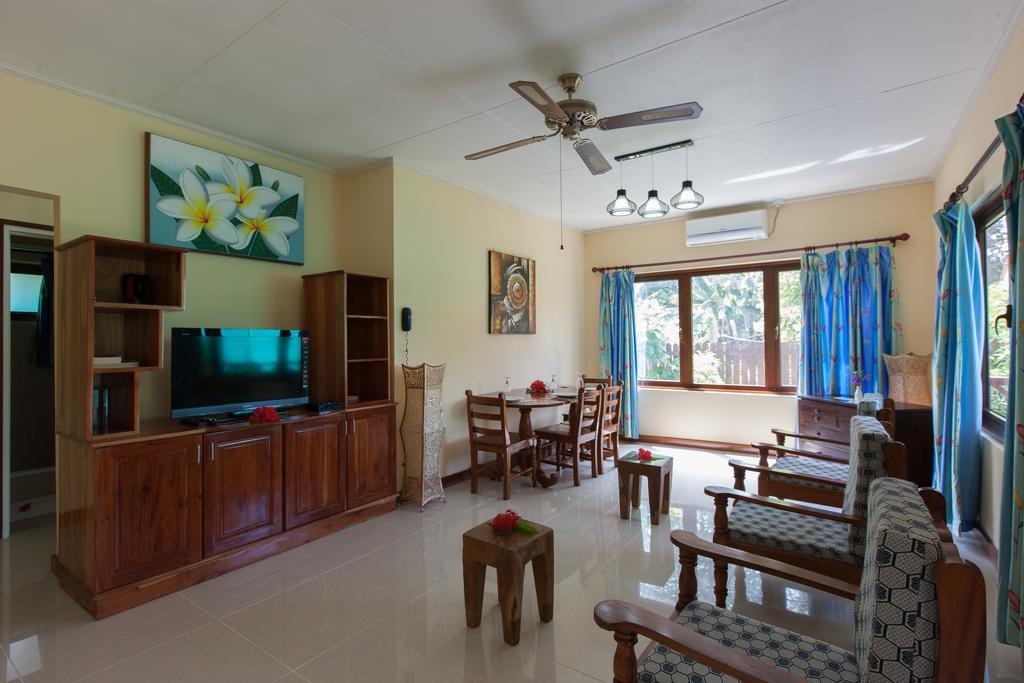 Le Relax Self Catering Apartment La Digue Kültér fotó