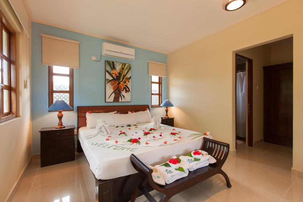 Le Relax Self Catering Apartment La Digue Kültér fotó