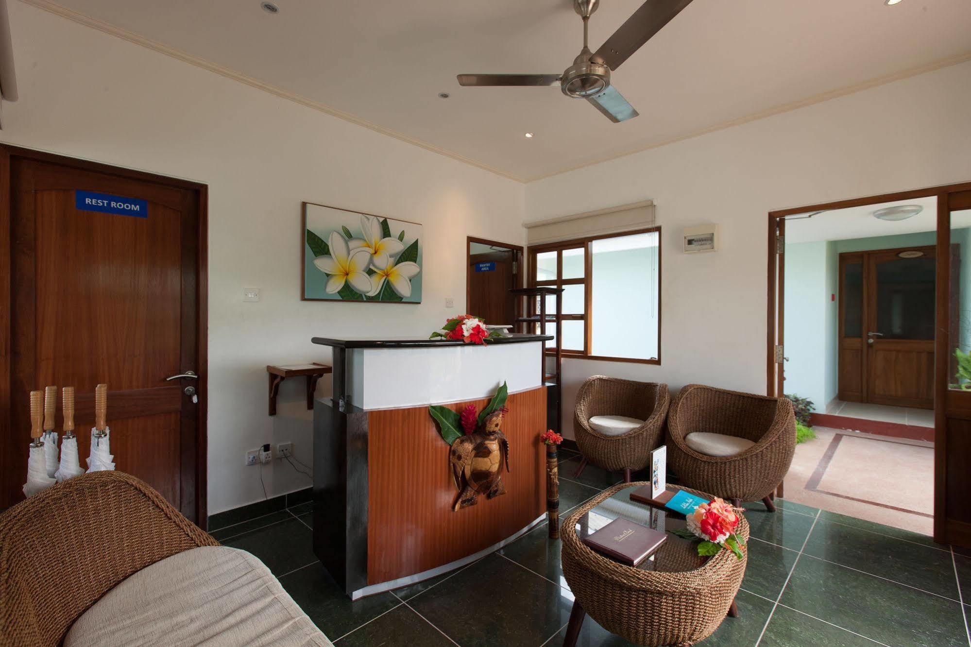 Le Relax Self Catering Apartment La Digue Kültér fotó